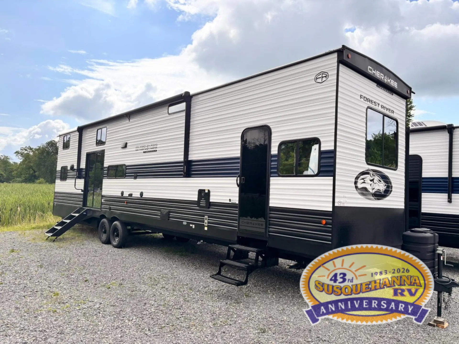 2025 Forest River Cherokee Timberwolf 39DC