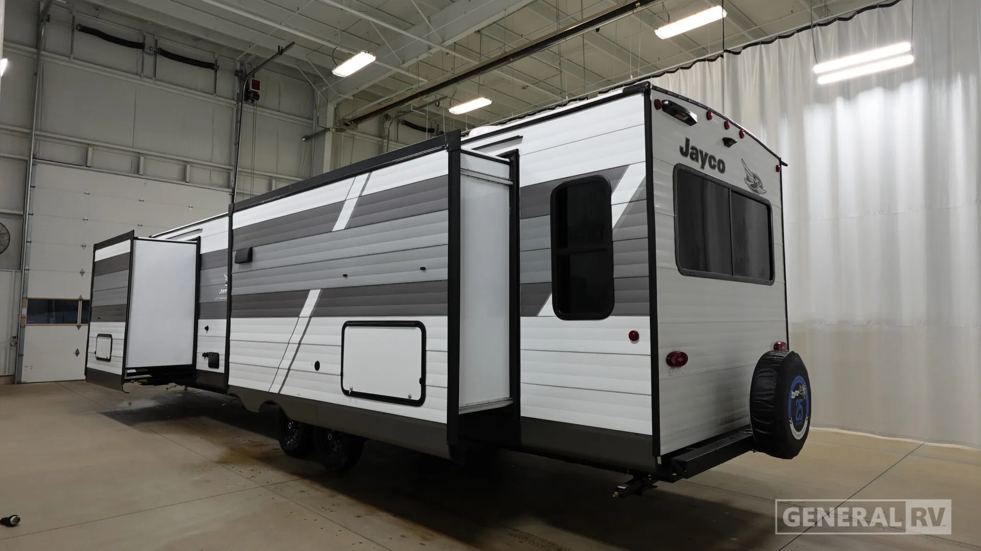 2027 Jayco Jay Flight SLX 334RTS - Photo 4
