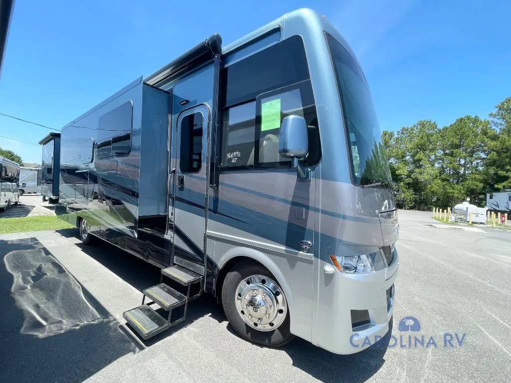 2027 Newmar Bay Star 3626 - Photo 2