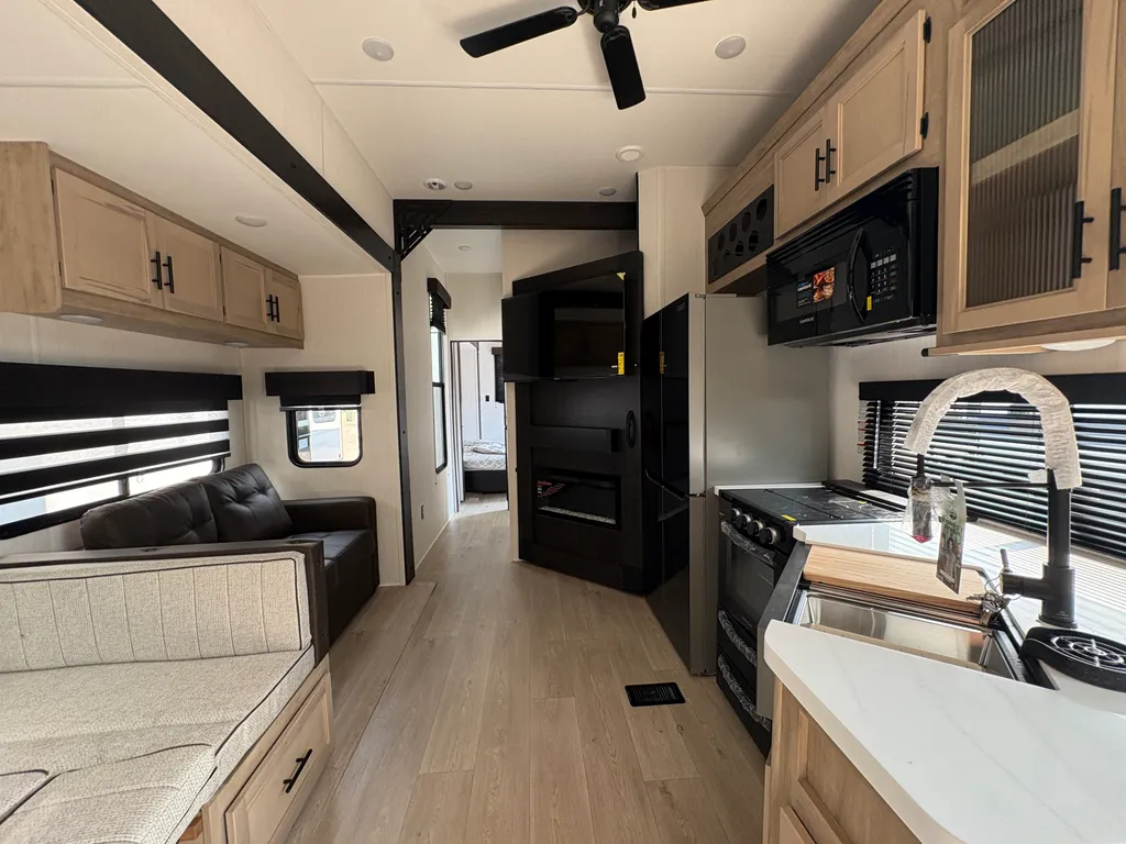 2026 Forest River Cherokee Timberwolf 39DC, Photos photo 16