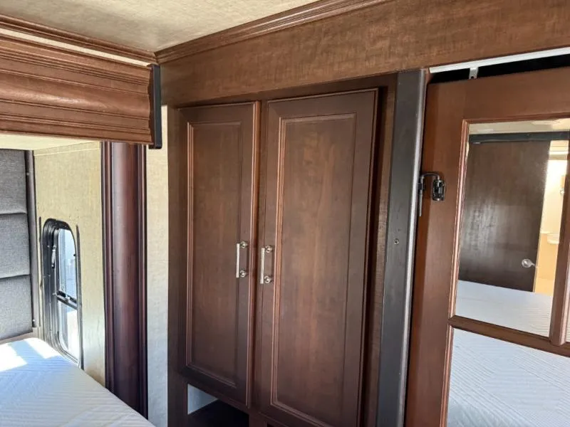 2016 Keystone RV Fuzion Used    403 Chrome - Photo 2