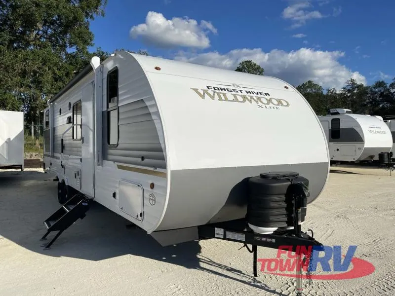 2026 Forest River RV Wildwood X-Lite 273QBXL - Photo 2