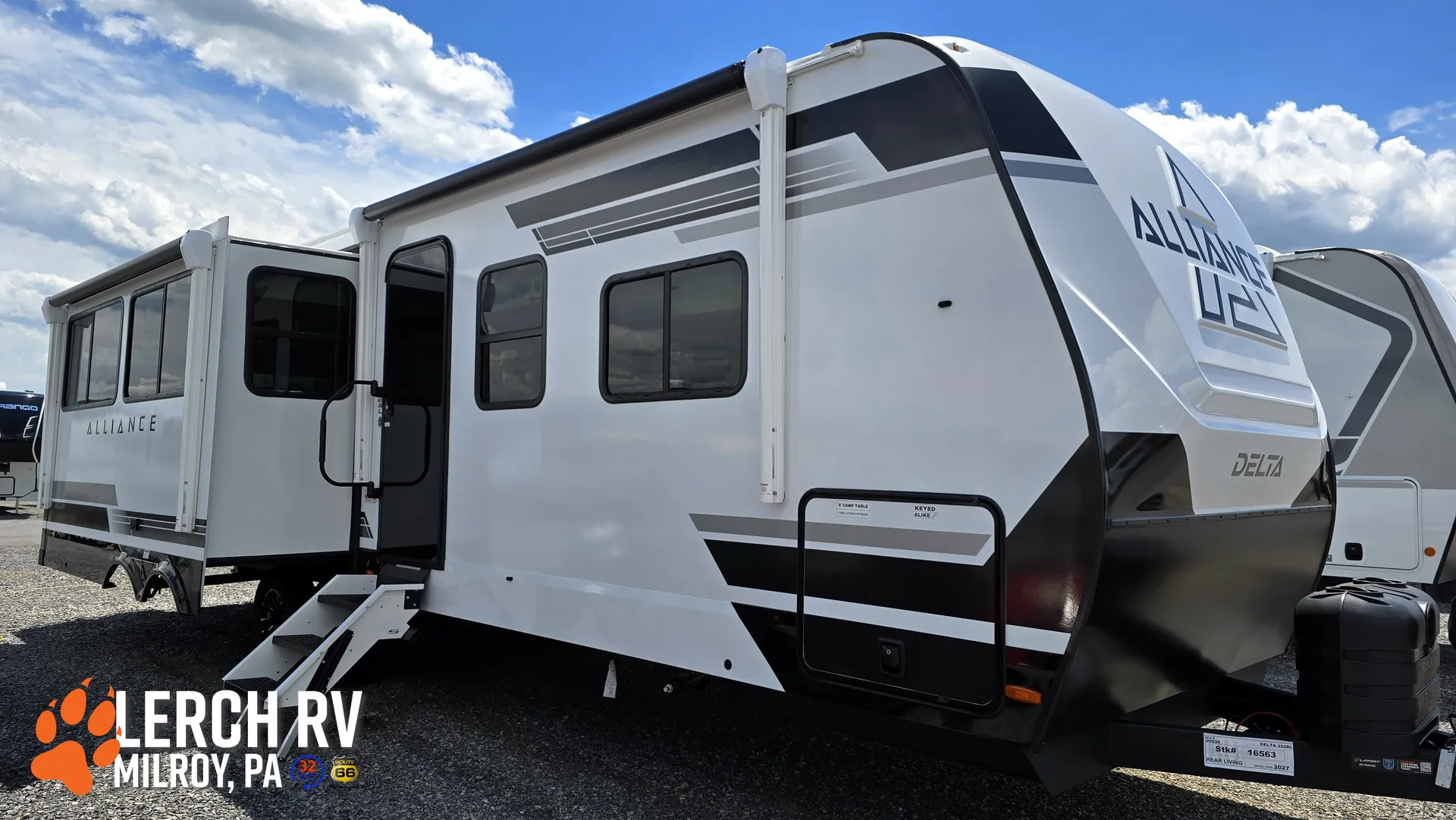 2027 Alliance RV Delta 292RL - Photo 2