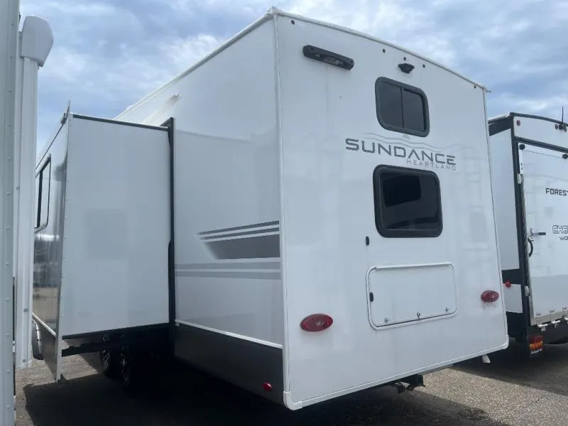 2026 Heartland Sundance XLT 28DB - Photo 4