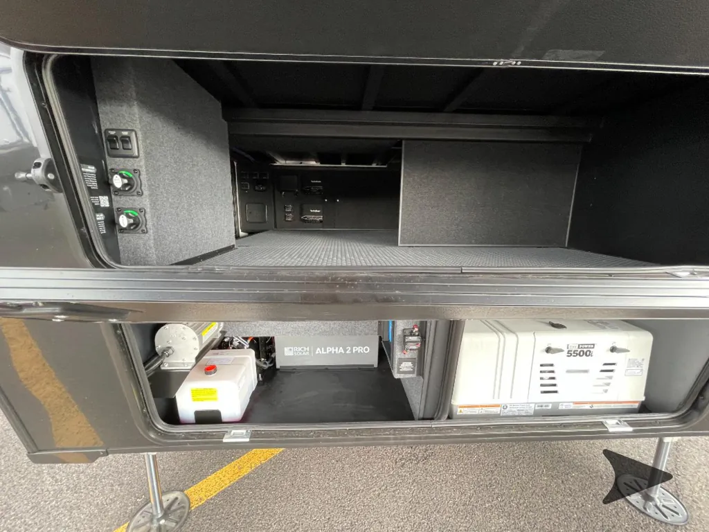 2026 Brinkley Model G 4100, Photos photo 85