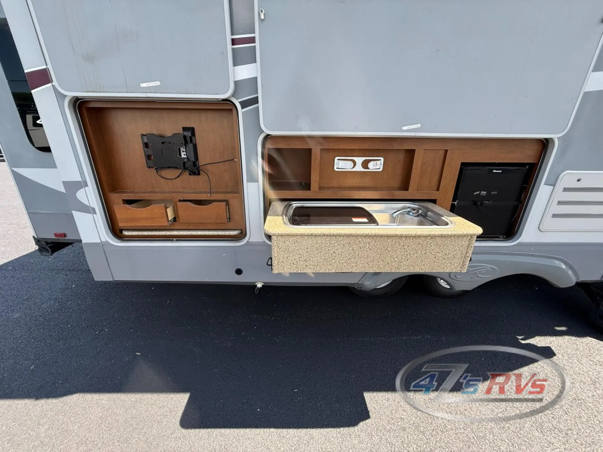 2015 Highland Ridge Open Range Roamer RT292RLS dealer photo 9 from 4Z's RVs