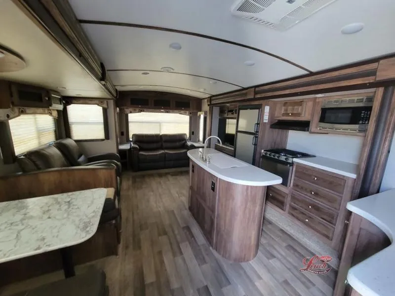2017 Keystone RV Cougar X-Lite 30RLI - Photo 4