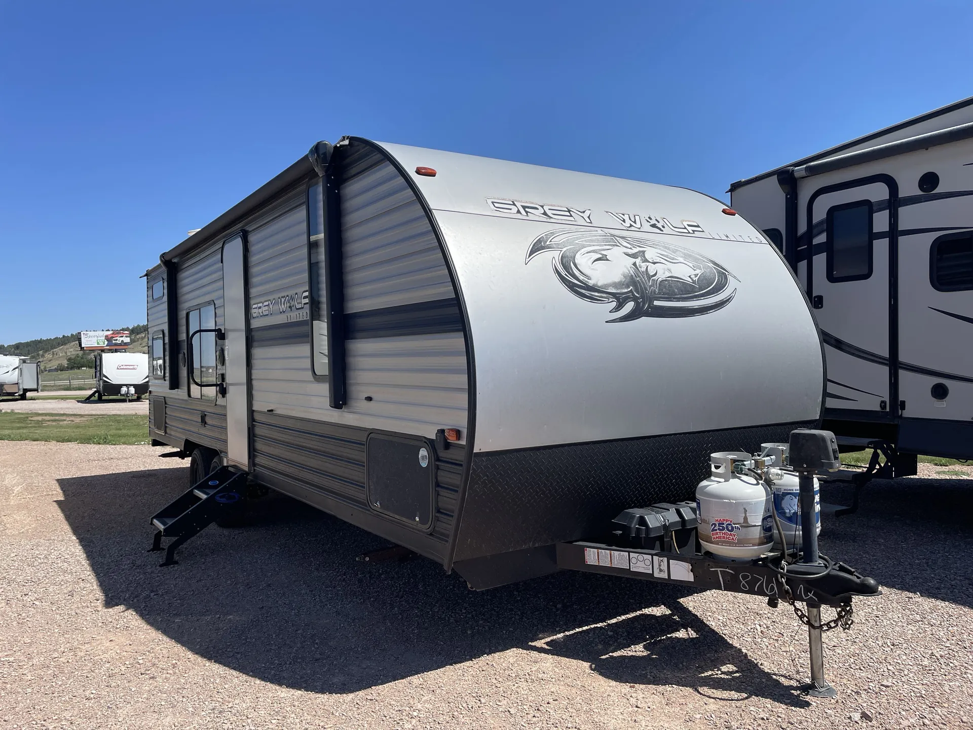 2019 Forest River Cherokee Grey Wolf 26DJSE