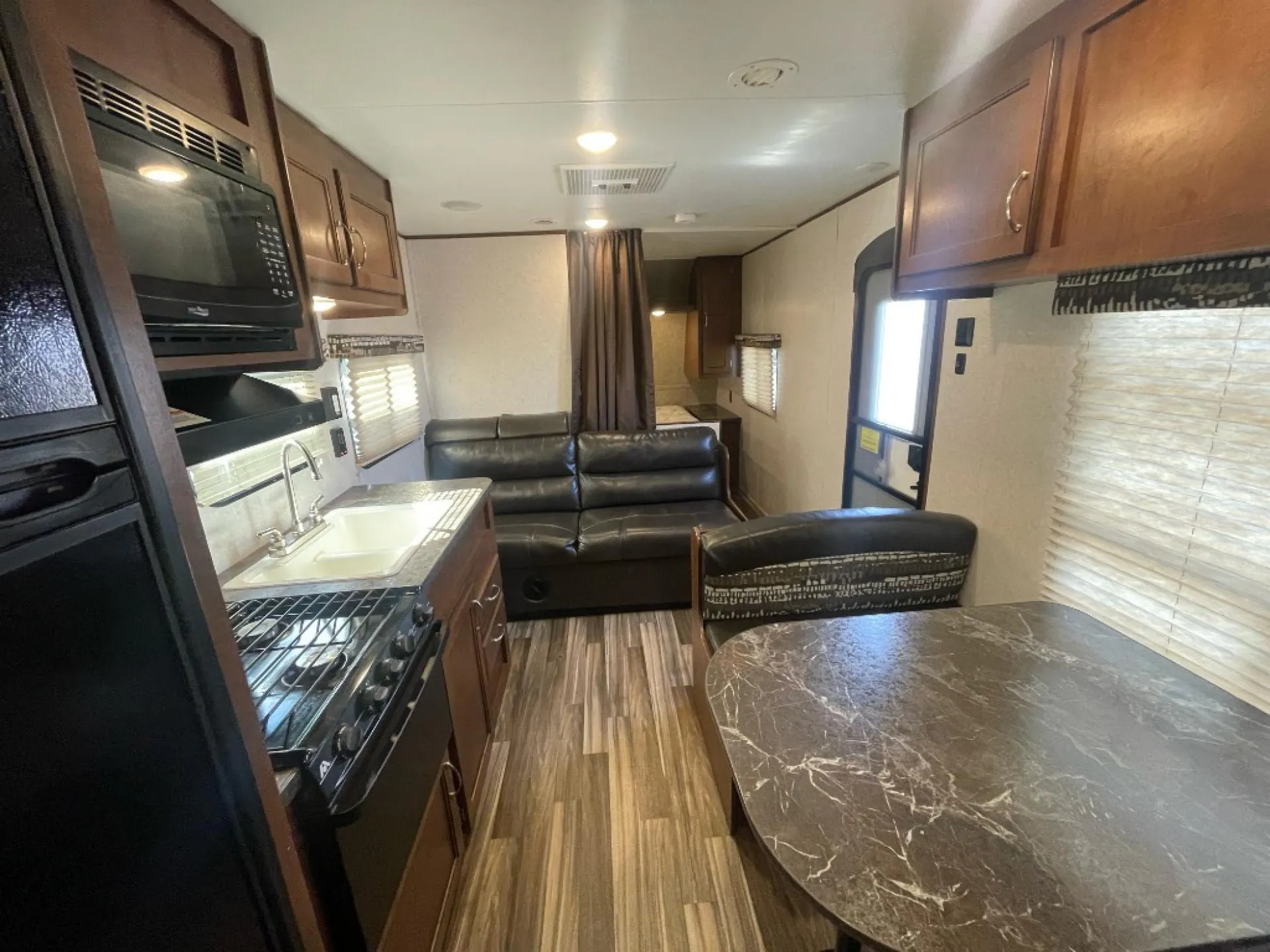 2017 Jayco Jay Flight SLX 264BHW - Photo 4