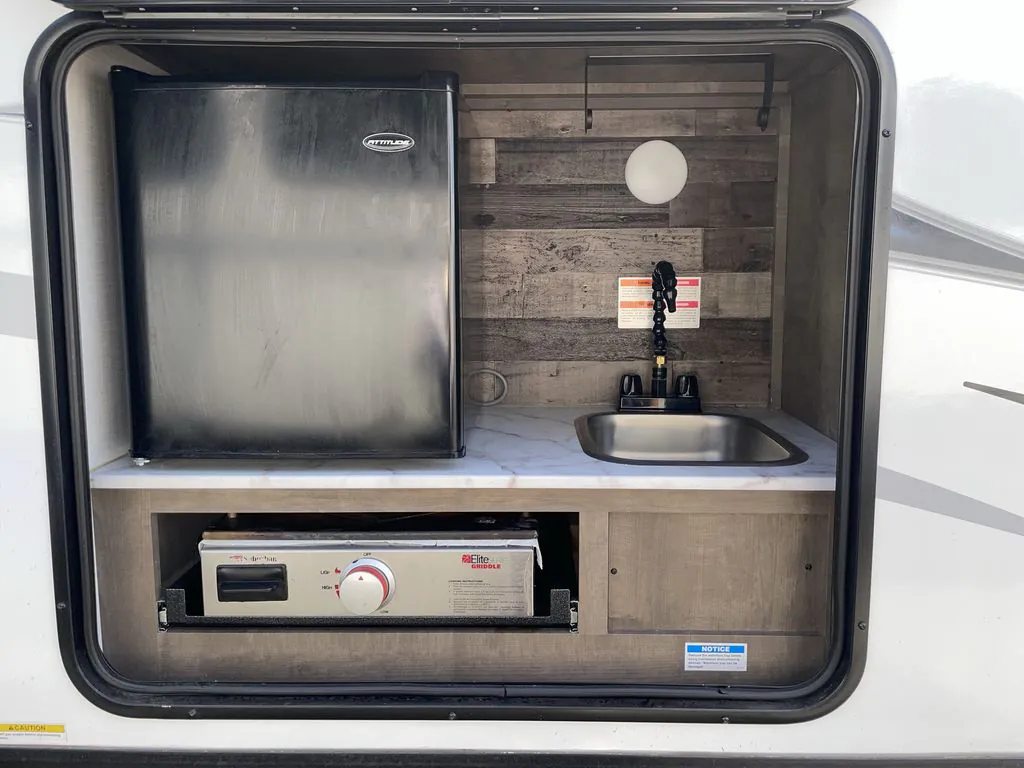 2024 Venture RV SportTrek Touring Edition STT302VRB - Photo 4