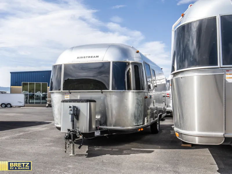 2021 Airstream Bambi 22FB - Photo 2