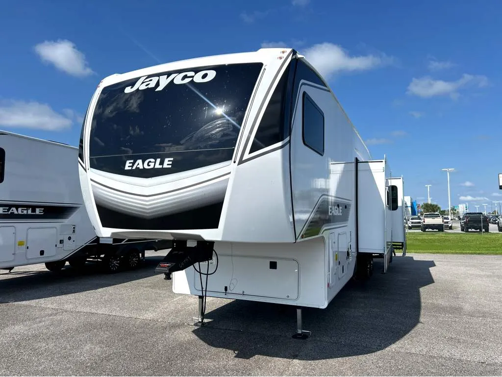 2026 Jayco Eagle 367TBTS - Photo 3