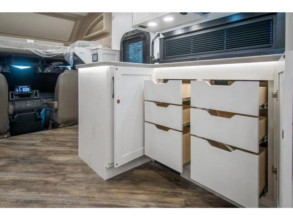 2026 Entegra Coach Accolade 37K, Photos photo 24