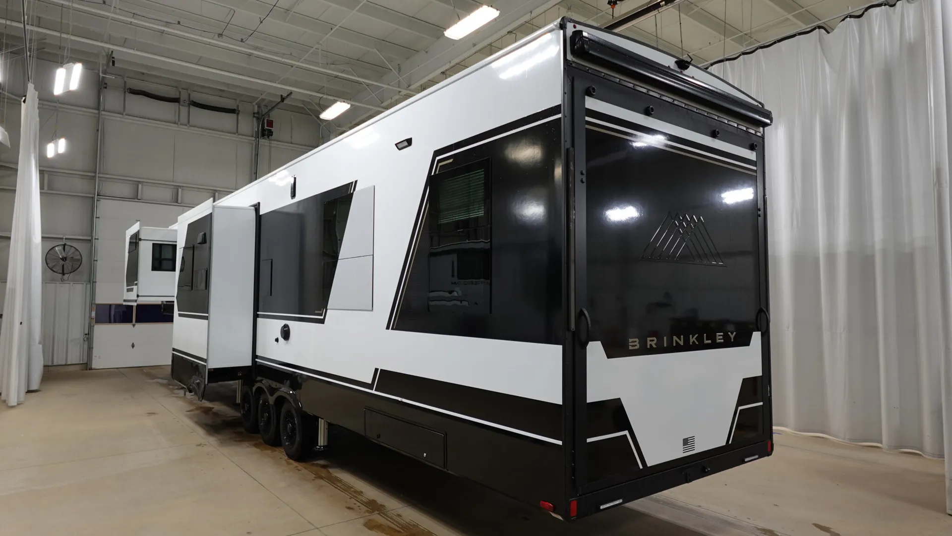 2026 Brinkley Model G 4120 - Photo 4