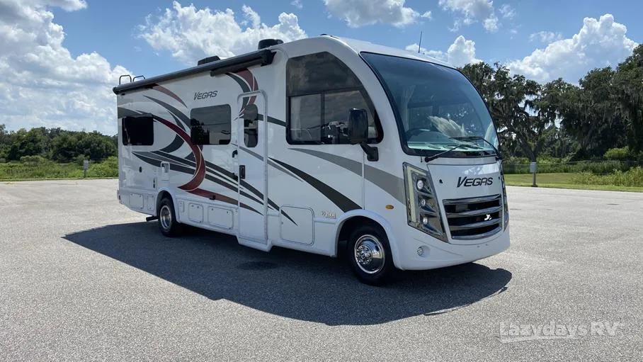 2023 Thor Motor Coach Vegas 25.7 - Photo 3