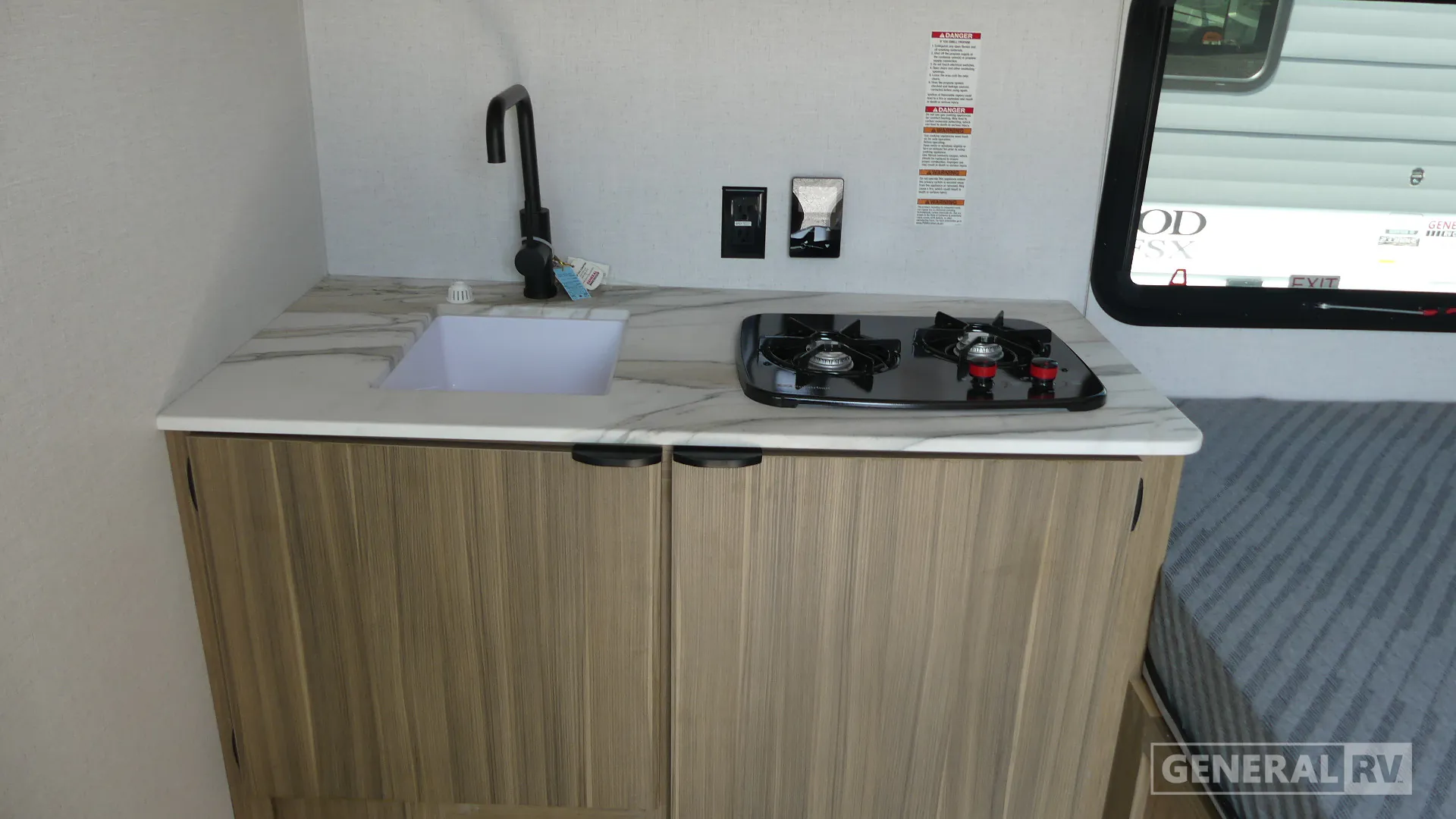 2027 Forest River Wildwood FSX 135ICE — Photo 6