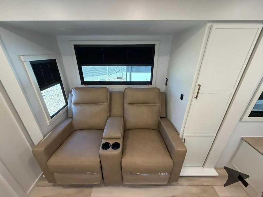 2026 Brinkley Model Ix 20X, Photos photo 20