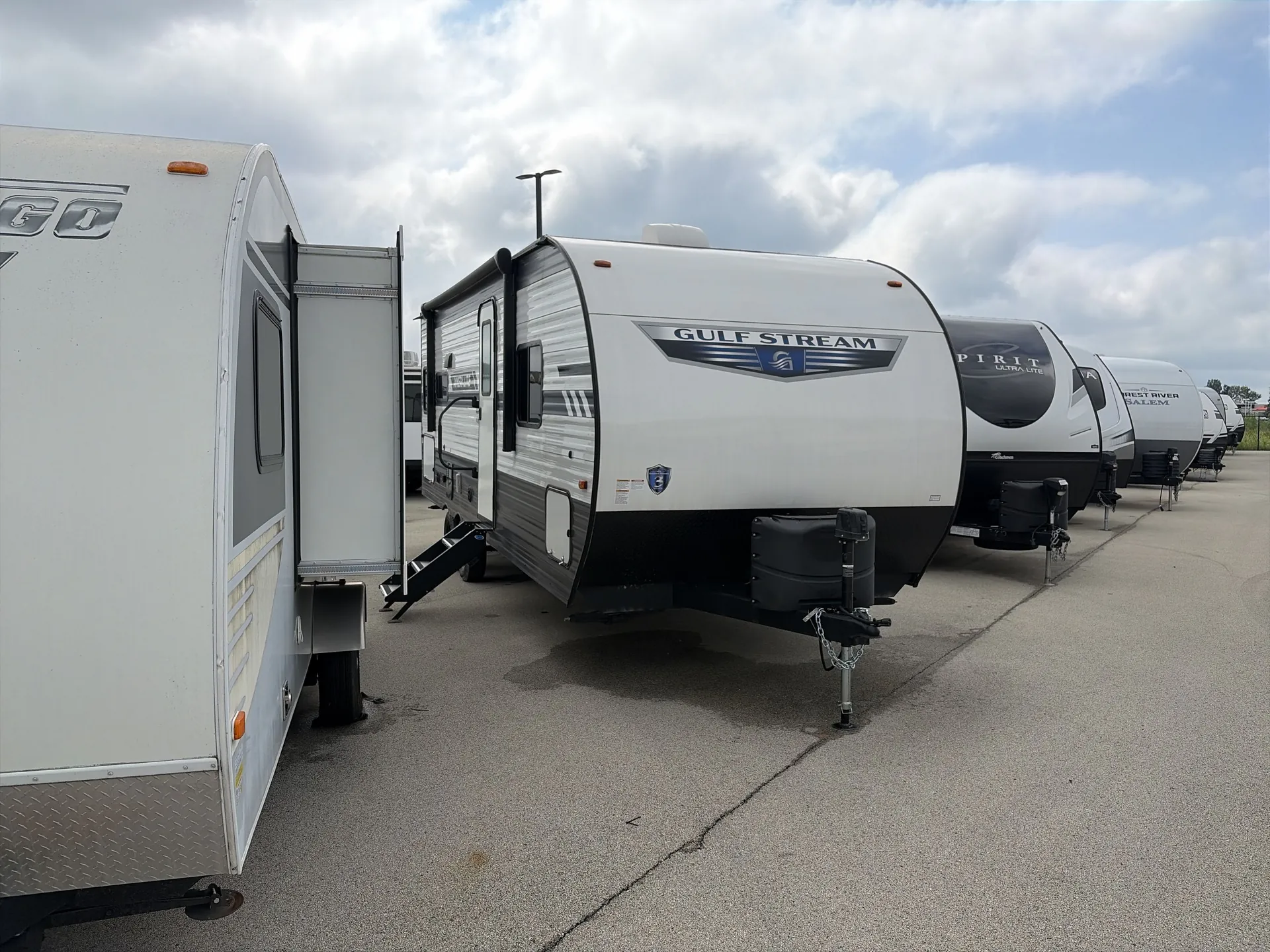 2023 Gulf Stream Ameri-Lite 24RLS - Photo 2