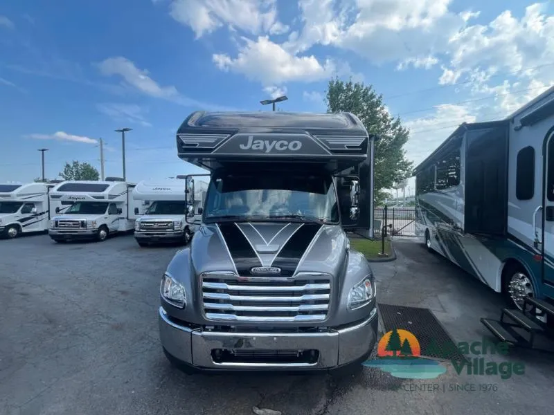 2026 Jayco Seneca Prestige 37M - Photo 3