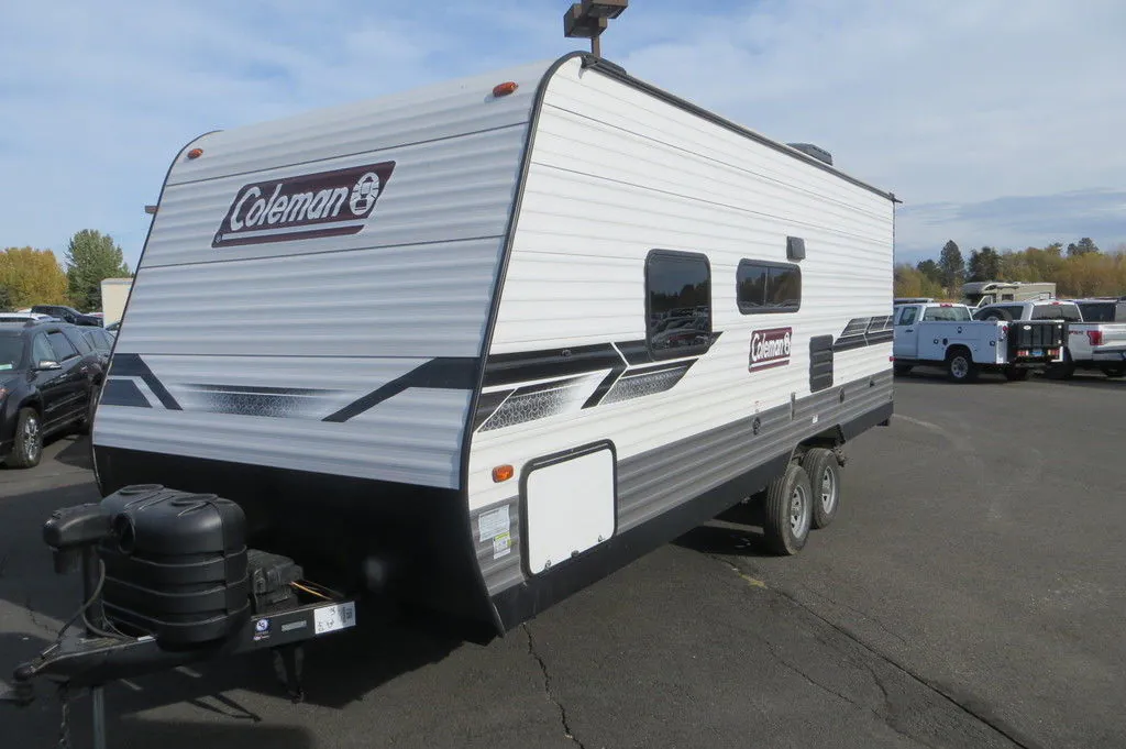 2022 Dutchmen Coleman Lantern LT 214BH - Photo 3