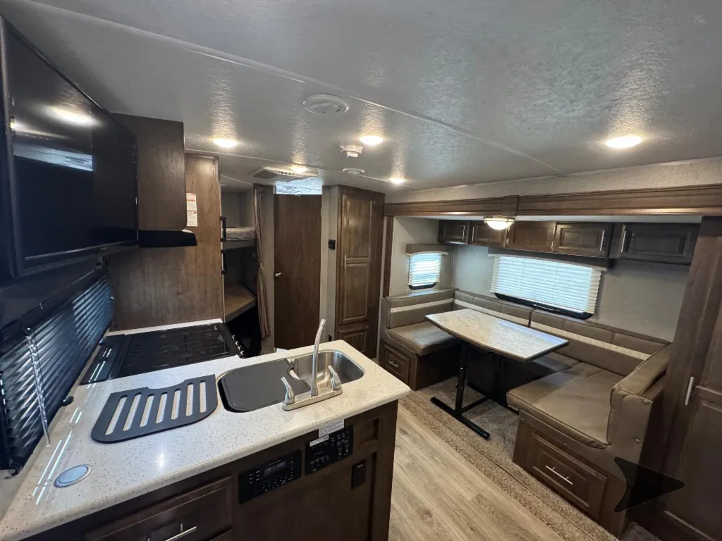2020 Forest River Flagstaff Micro Lite 25BRDS, Photos photo 25