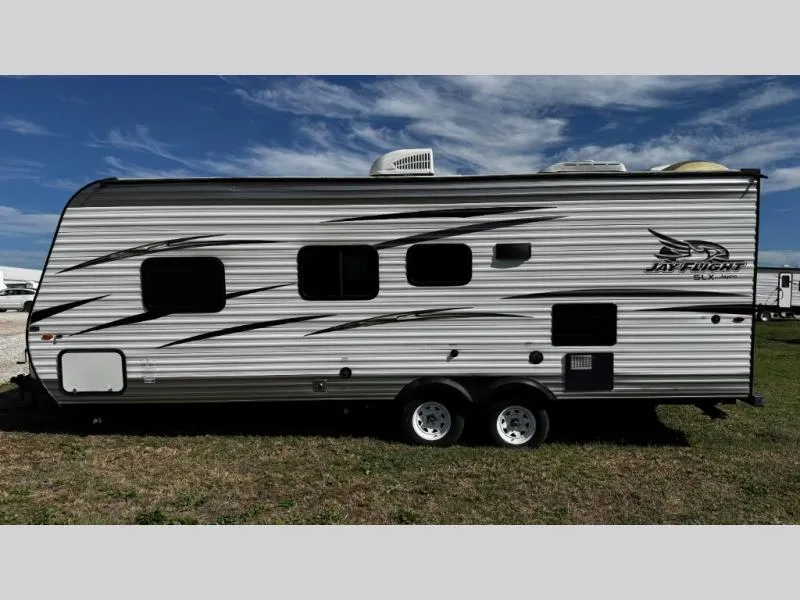 2018 Jayco Jay Flight SLX 232RB - Photo 4