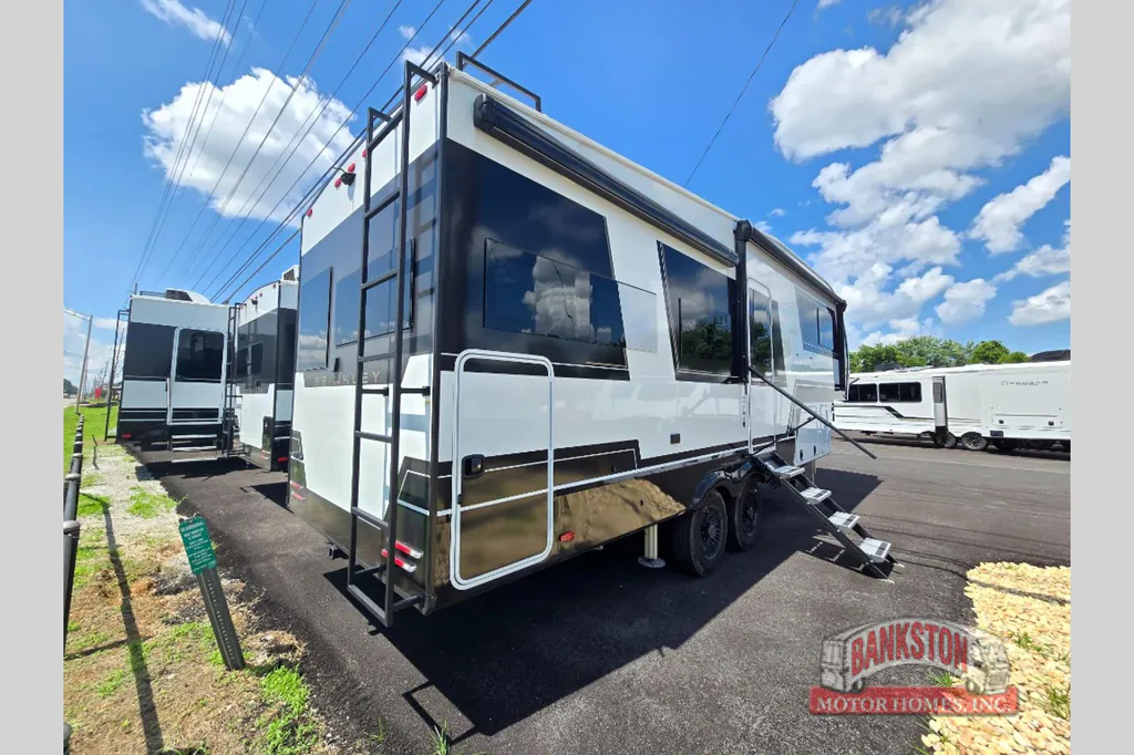 2026 Brinkley Model Z 2680, Photos photo 6