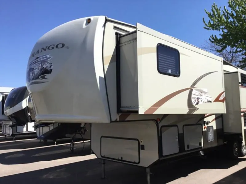 2013 KZ Durango 355RL - Photo 2