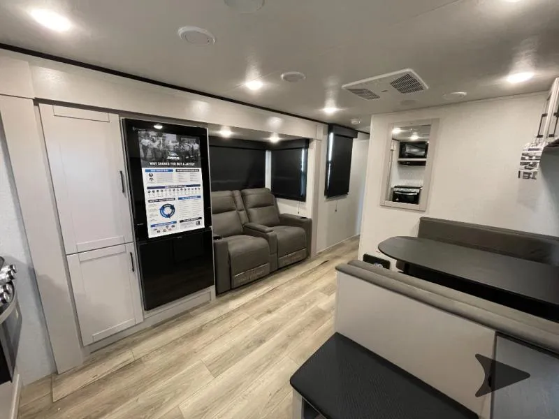 2026 Jayco Jay Feather 23RK - Photo 3