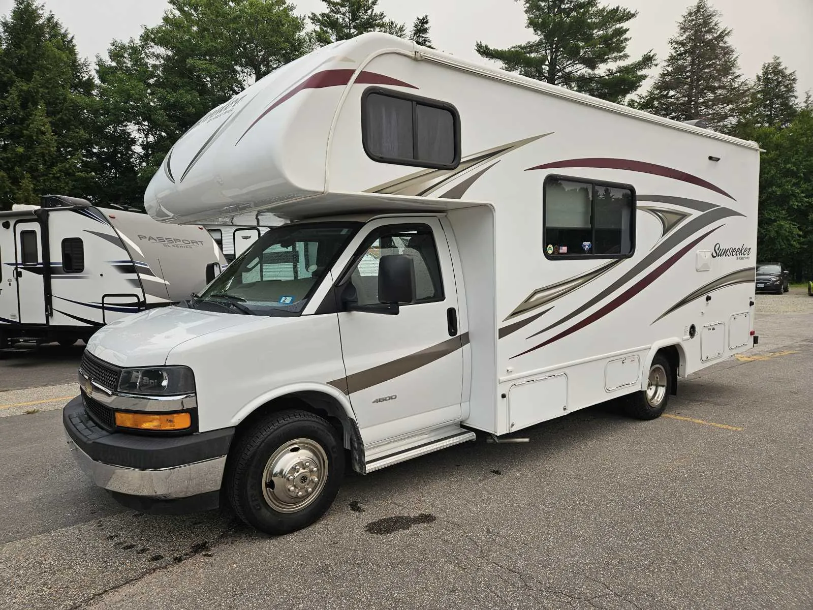 2017 Forest River Sunseeker 2300 - Photo 4