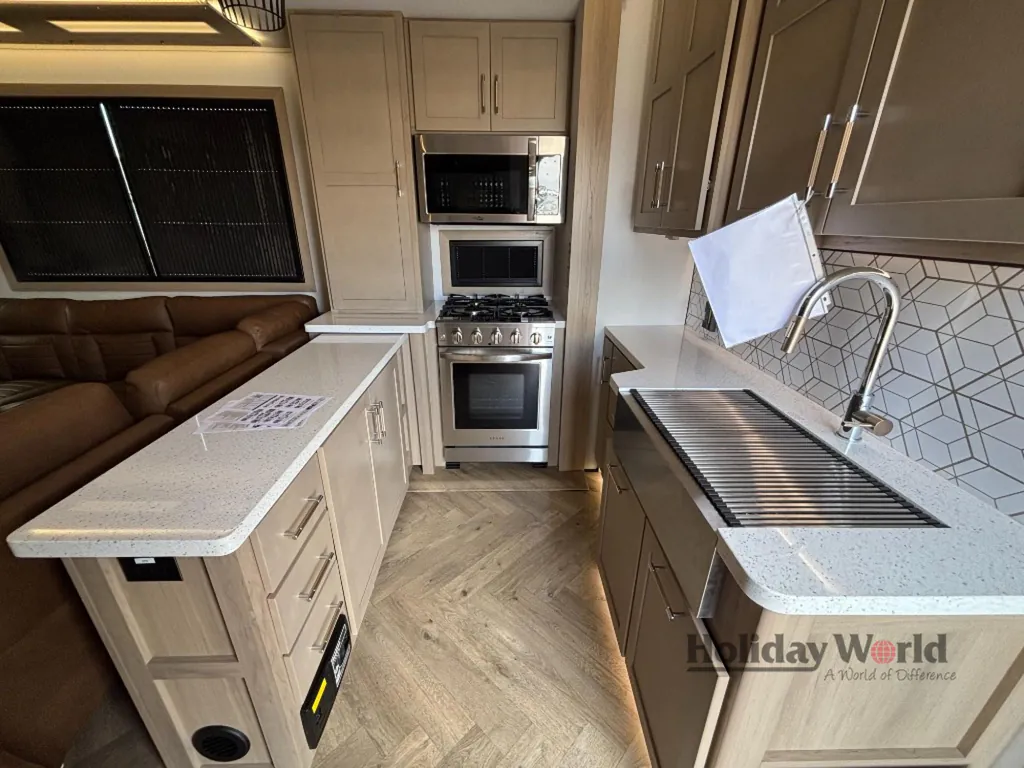 2026 Keystone Raptor 441, Photos photo 15