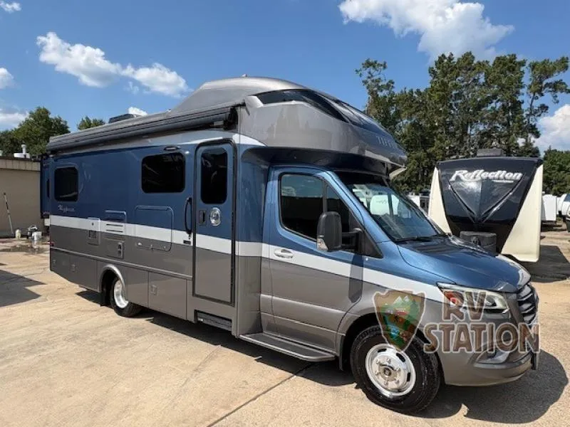 2020 Tiffin Motorhomes Wayfarer Used    25 QW - Main photo