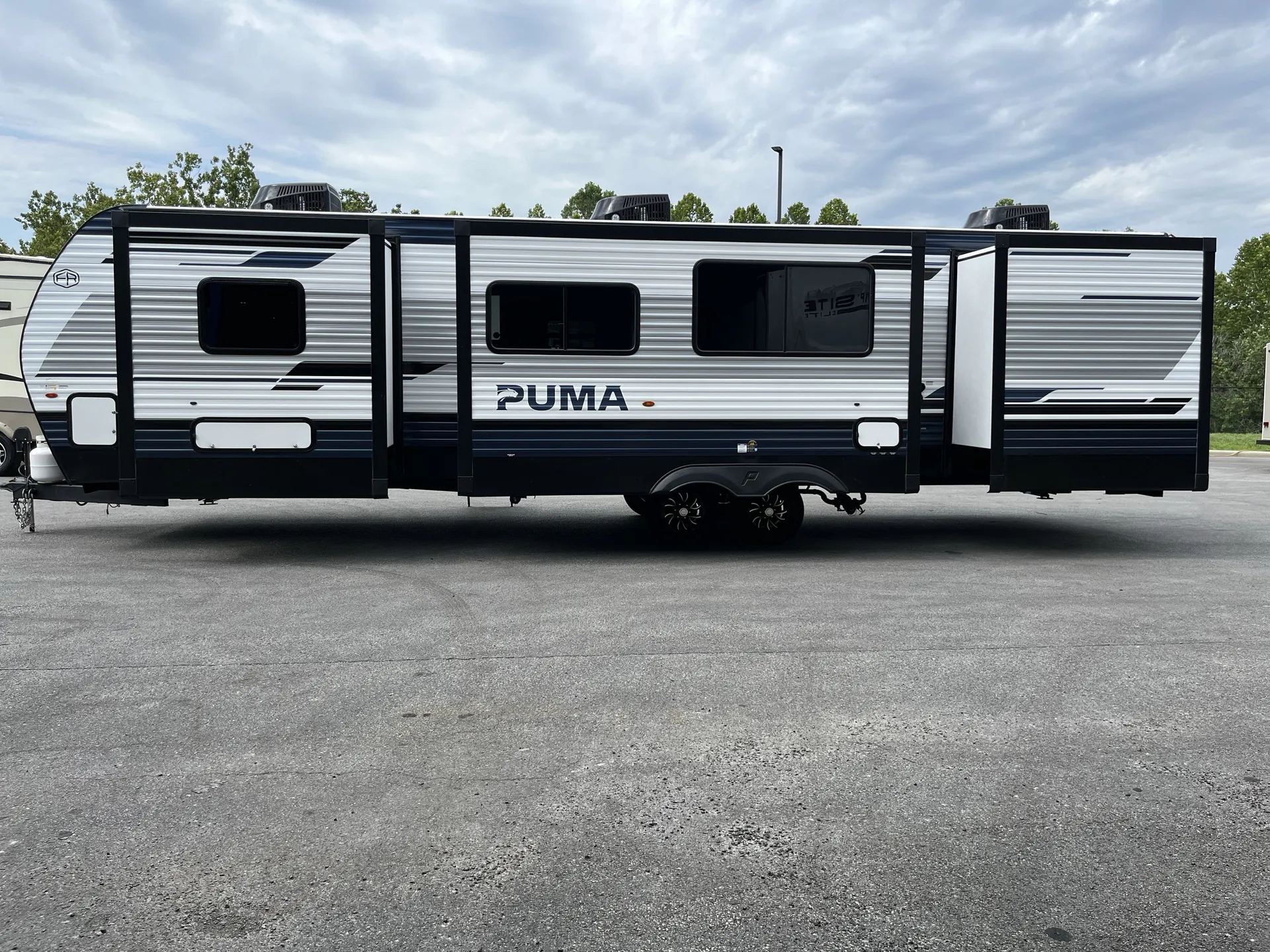 2027 Forest River Puma 32RBFQ — off campside