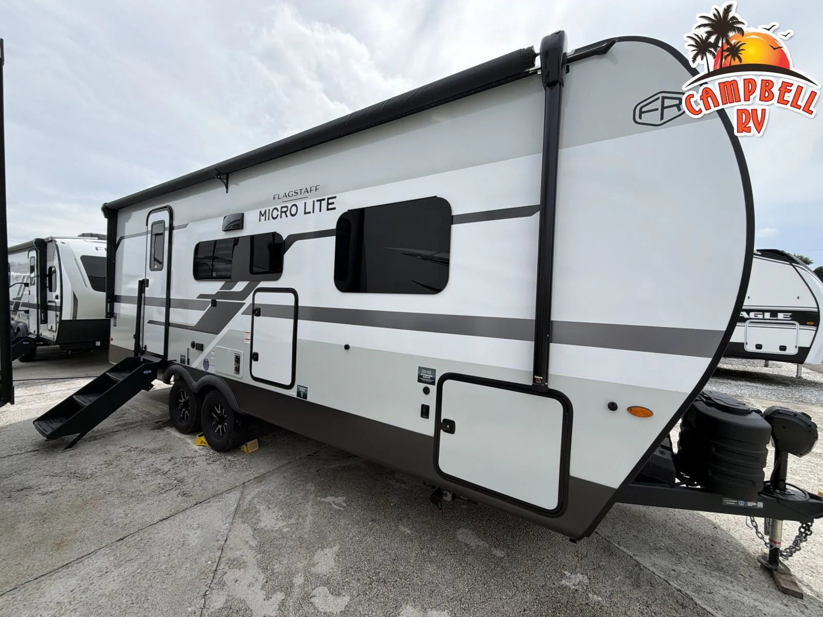 2027 Forest River Flagstaff Micro Lite 25SRB - Photo 4