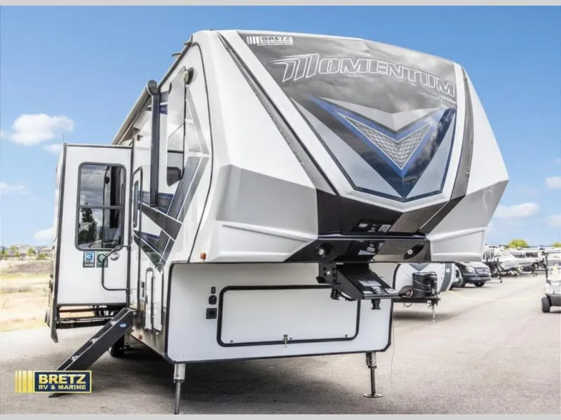 2019 Grand Design Momentum 349M - Photo 3