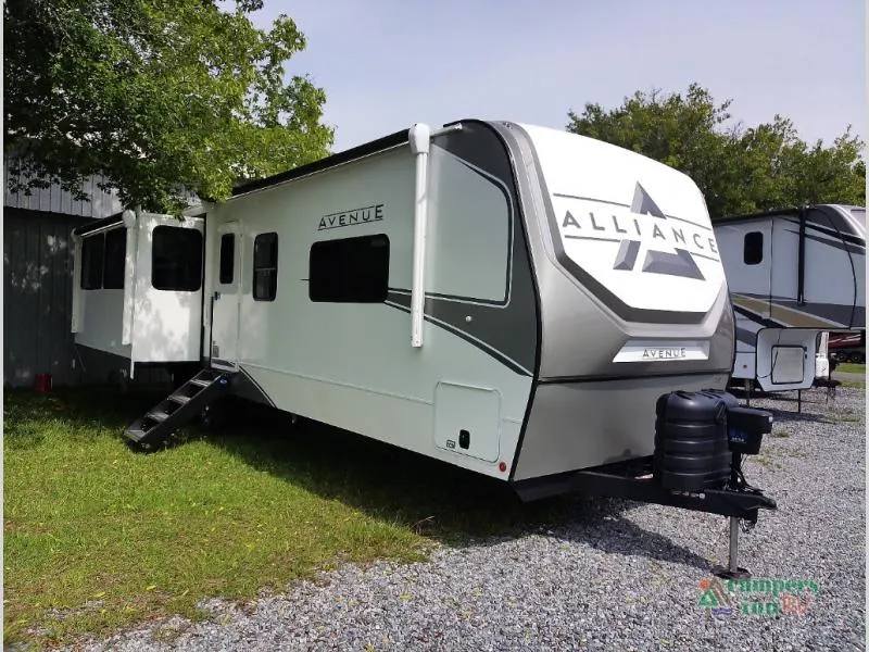 2026 Alliance RV Avenue 332RL - Photo 3