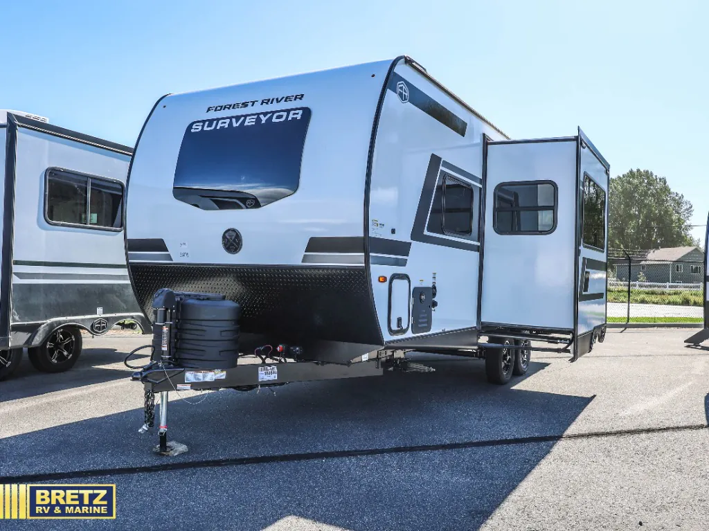 2027 Forest River Surveyor Legend 202RBLE, Photos photo 5