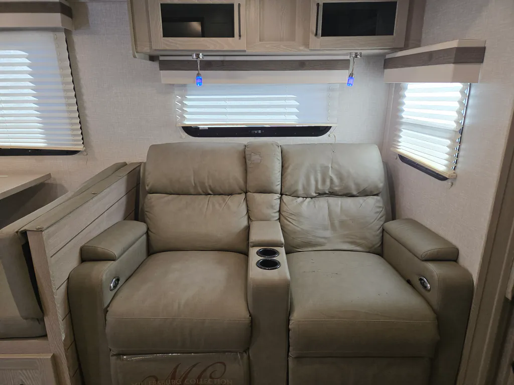 2022 Forest River Rockwood Roo 235S, Photos photo 11