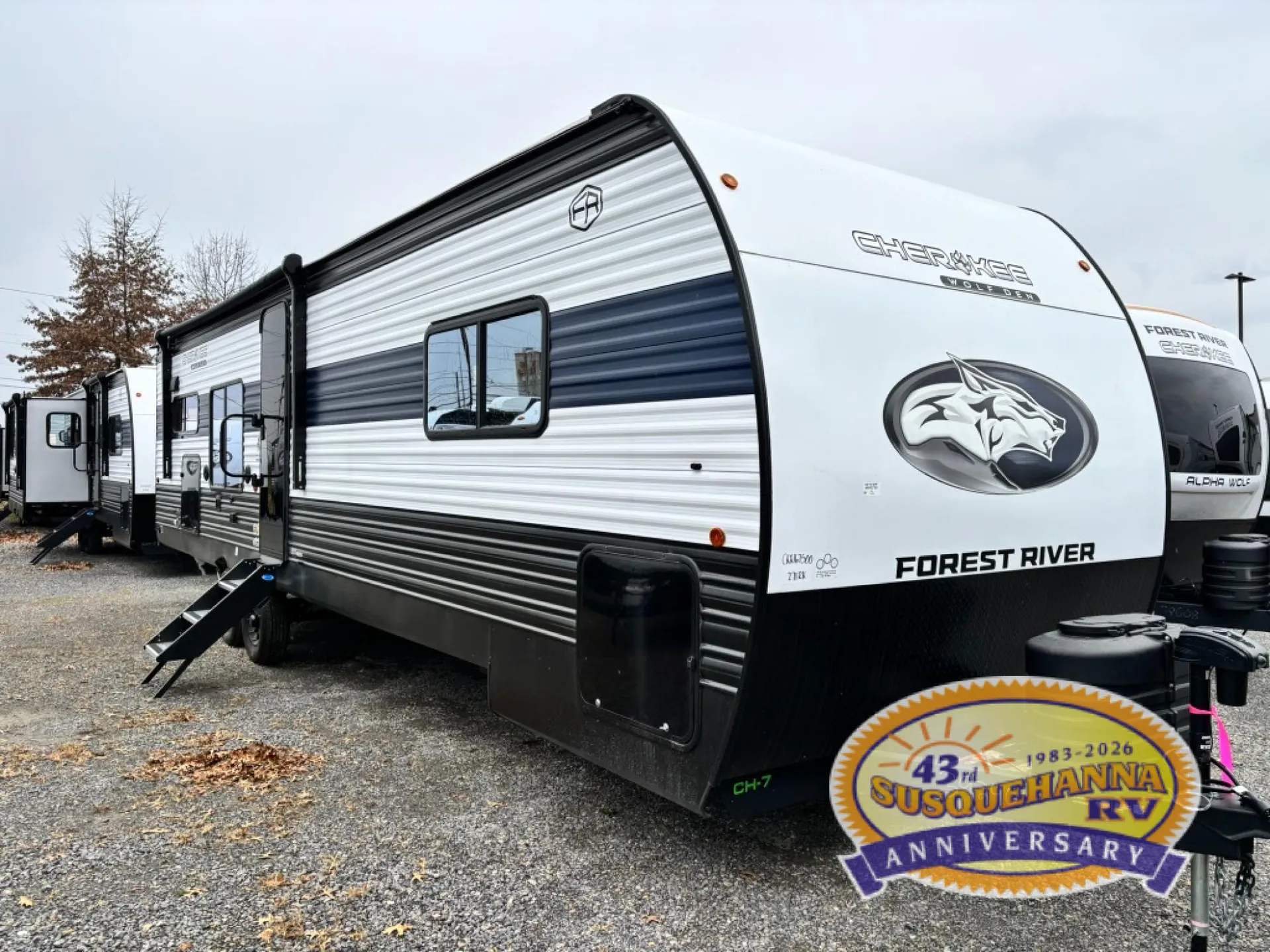 2026 Forest River Cherokee Wolf Den 271RK