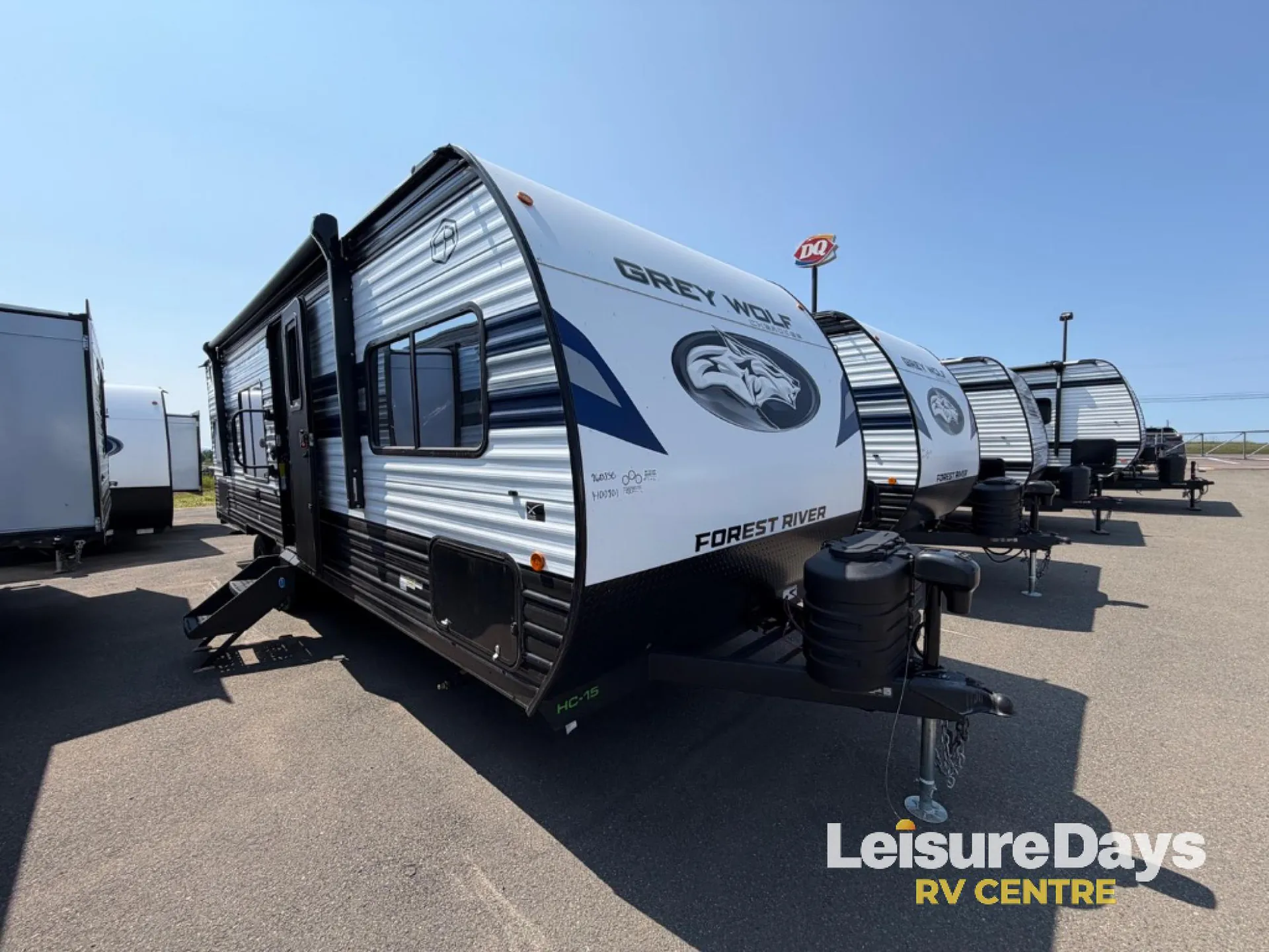 2027 Forest River Cherokee Grey Wolf 26DJSE