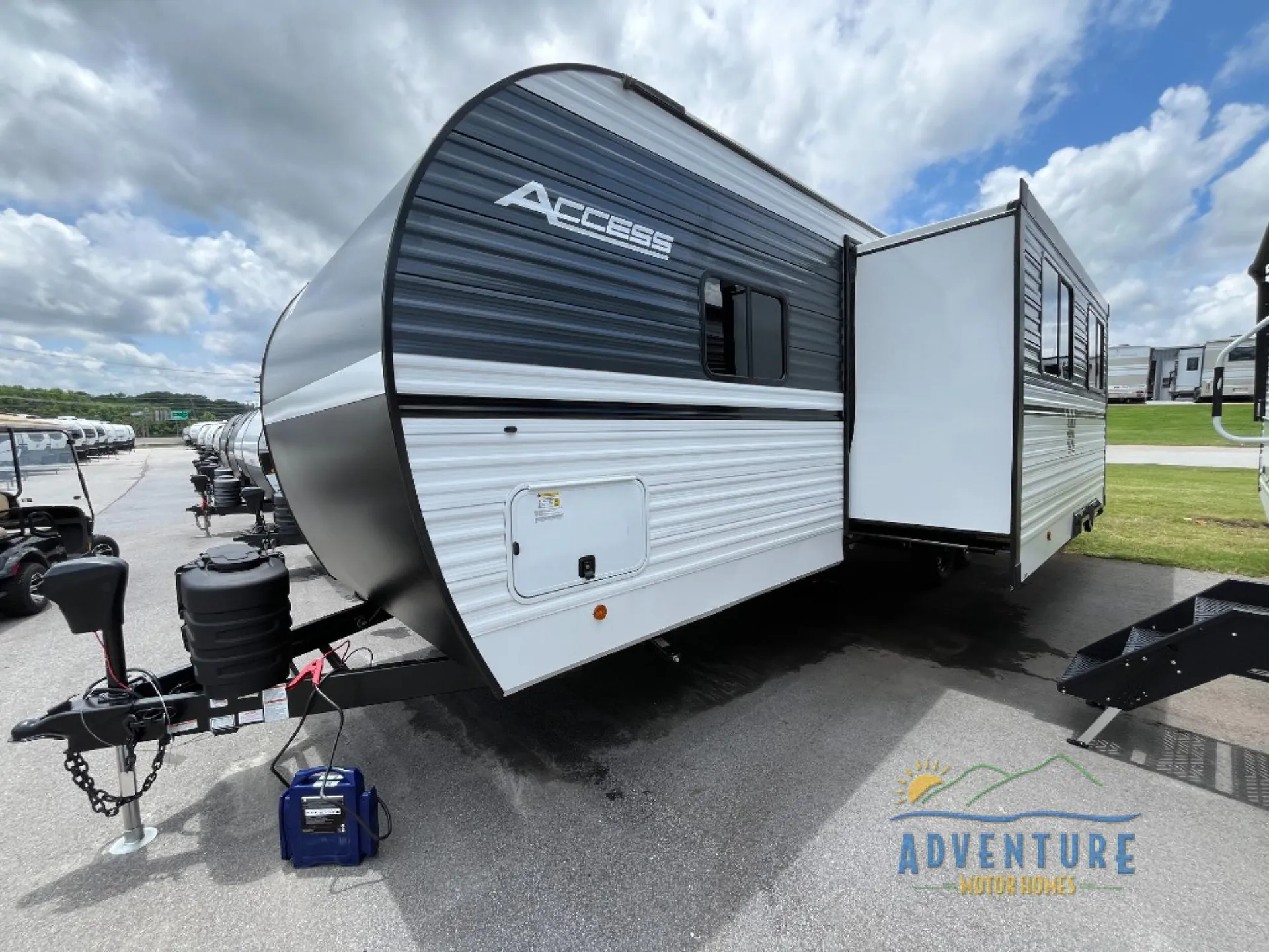 2026 Winnebago Access 27BH - Photo 2