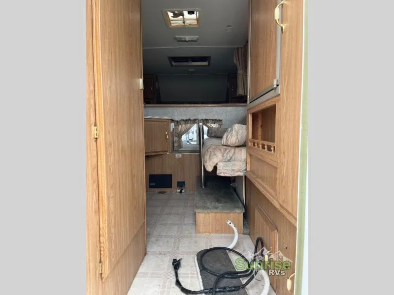 2001 Sun Valley SUNLITE TRUCK Used    9.5 TRUCK CAMPER - Photo 2
