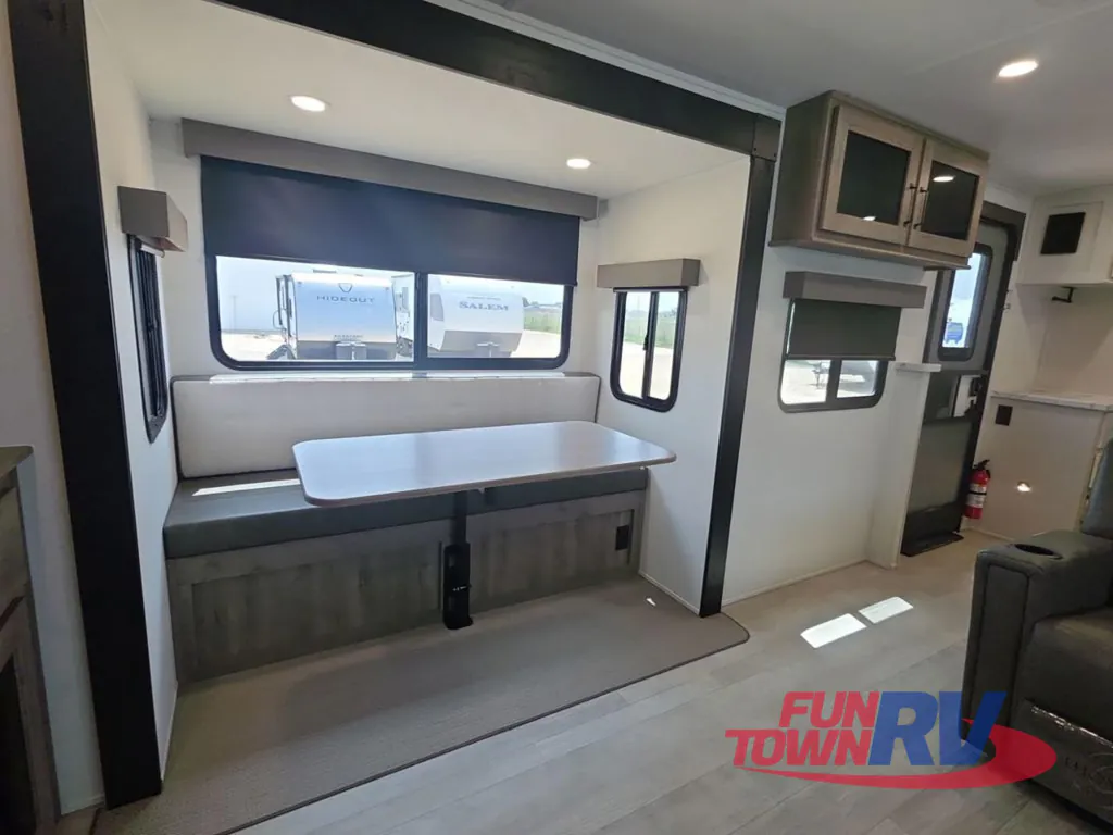 2026 Forest River Solaire 3300FLBS, Photos photo 15