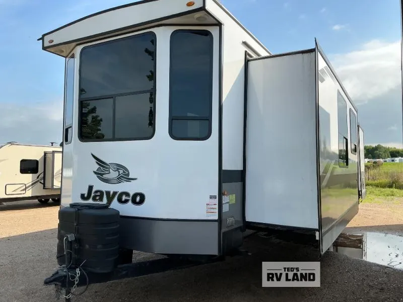 2024 Jayco Jayflight Bungalow 40FKDS - Photo 3