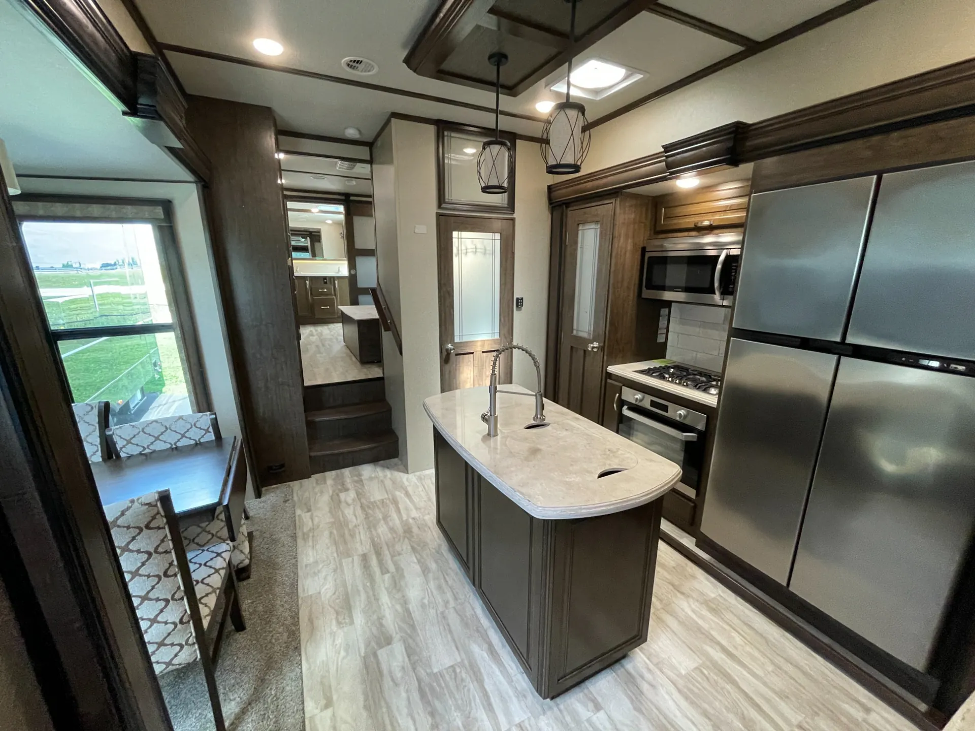 2019 Grand Design Solitude 380FL - Photo 2