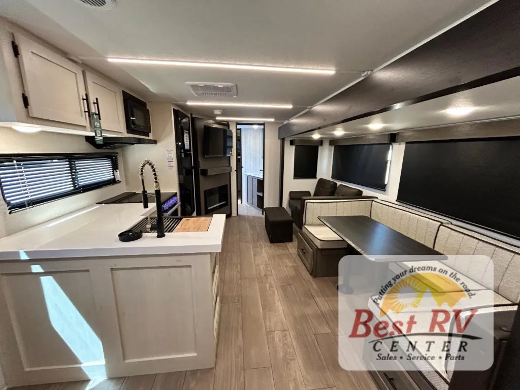 2026 Forest River Cherokee Alpha Wolf 29TB, Photos photo 16