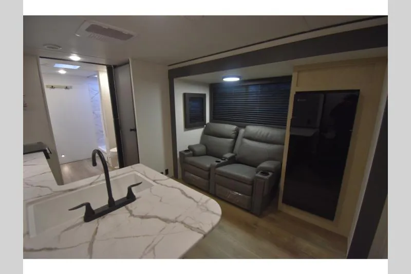 2026 Shasta RVs i-5 Edition 526RBS, Photos photo 17