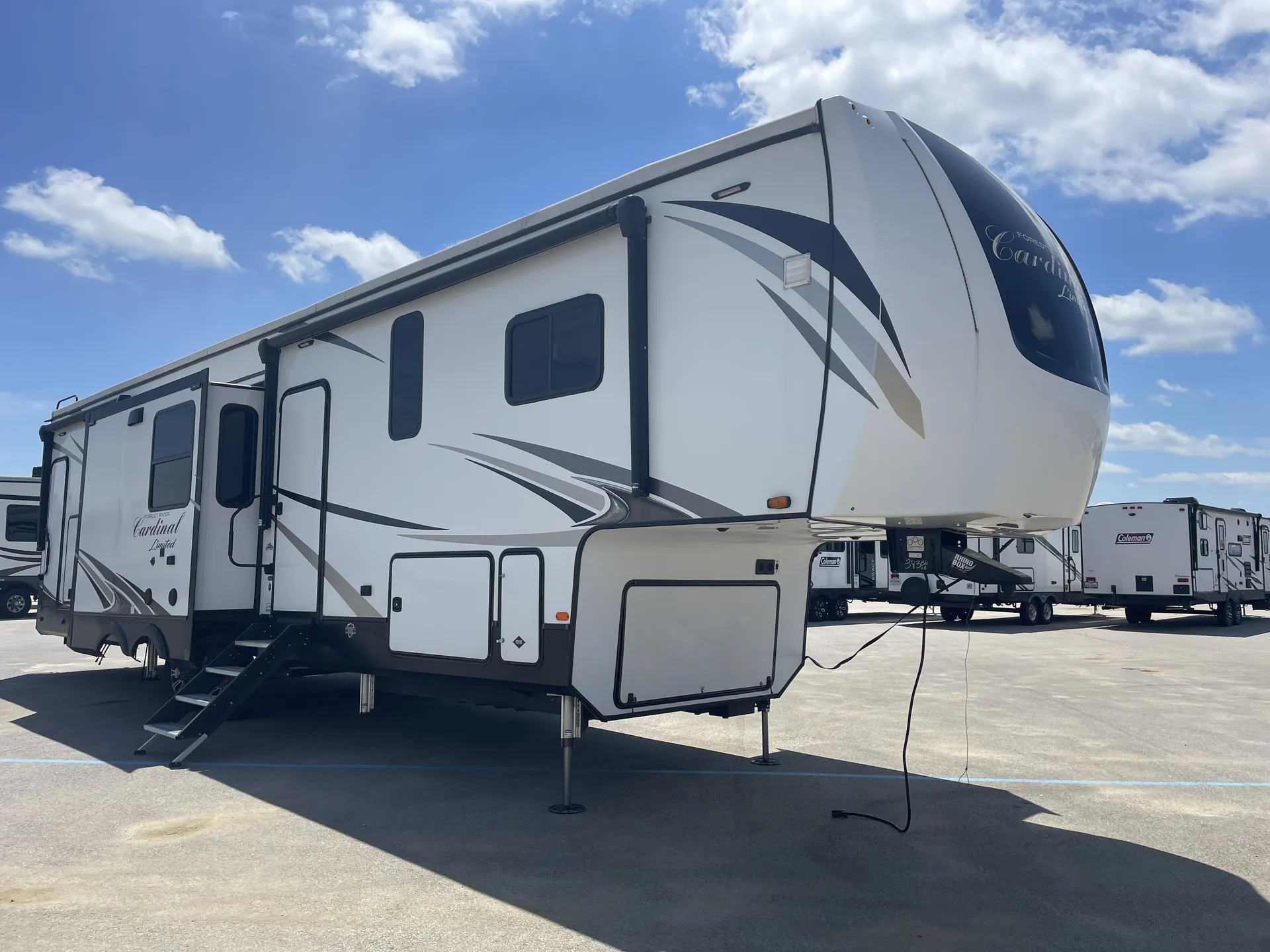 2021 Forest River Cardinal Limited 383BHLE - Photo 2