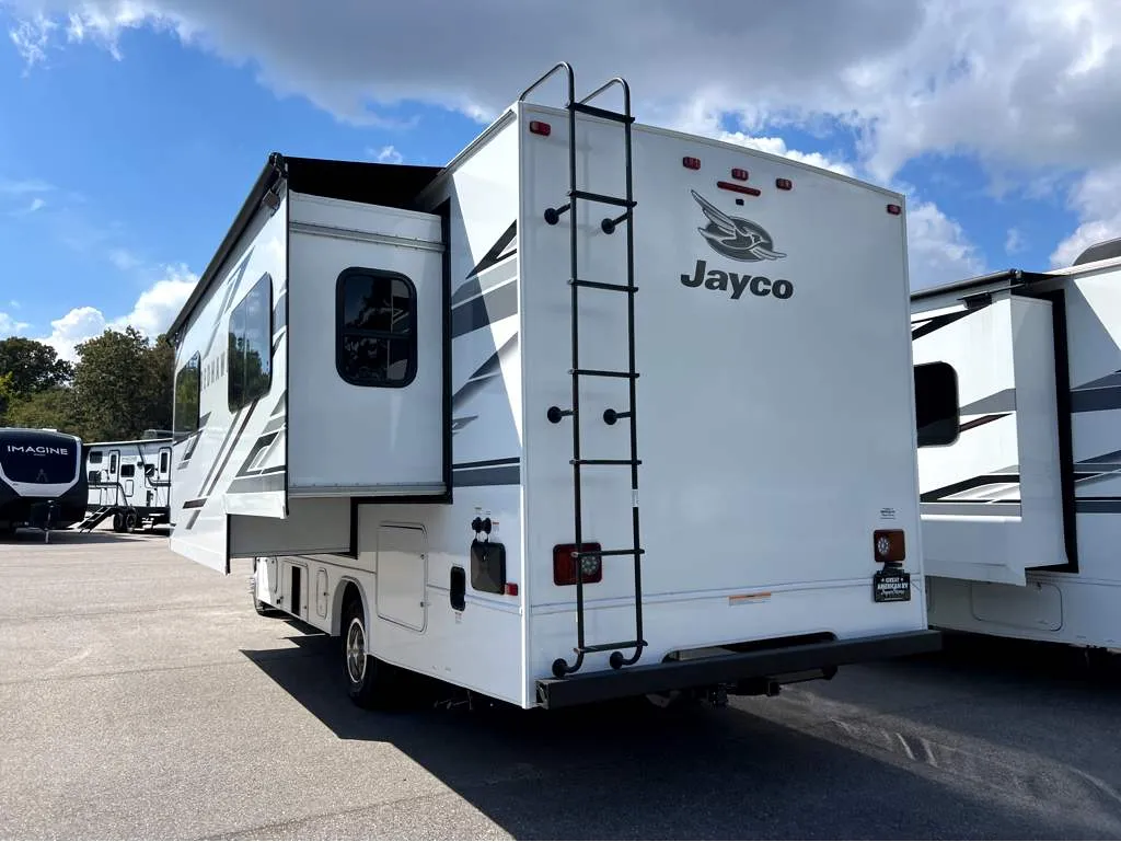 2026 Jayco Redhawk 24B - Photo 4