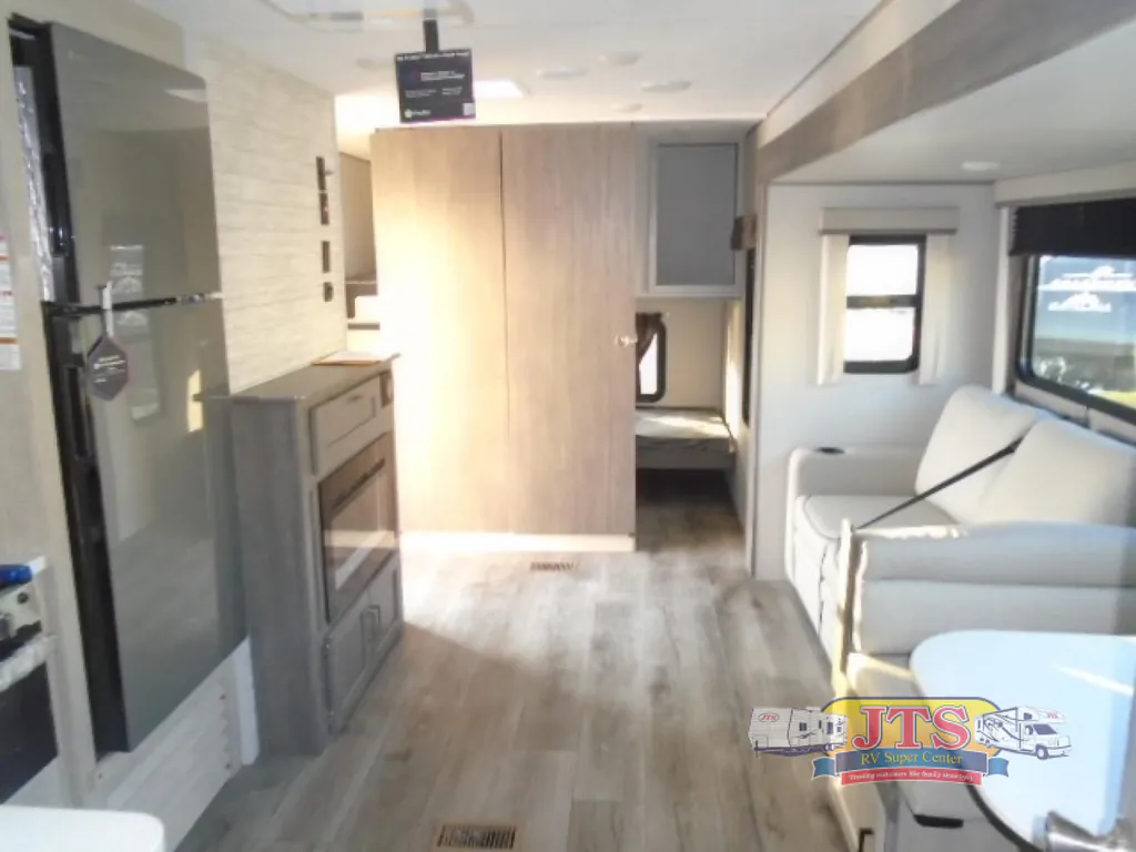 2026 Coachmen Catalina Legacy Edition 333DORM, Photos photo 12